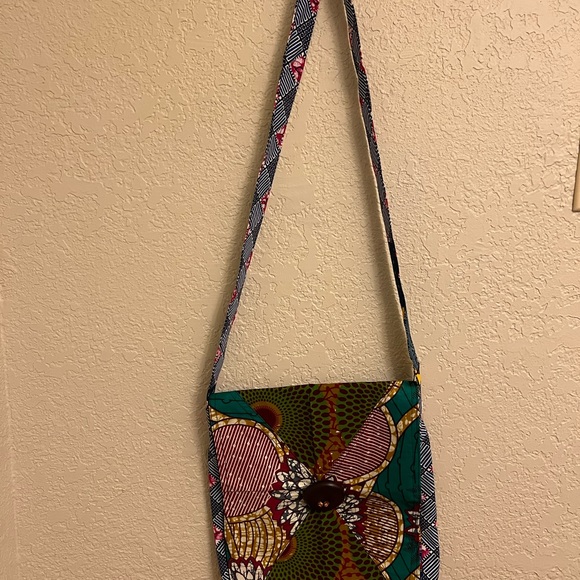 Handbags - QUEEN ALAFFIA Crossbody Tote Aven Bag - NEW